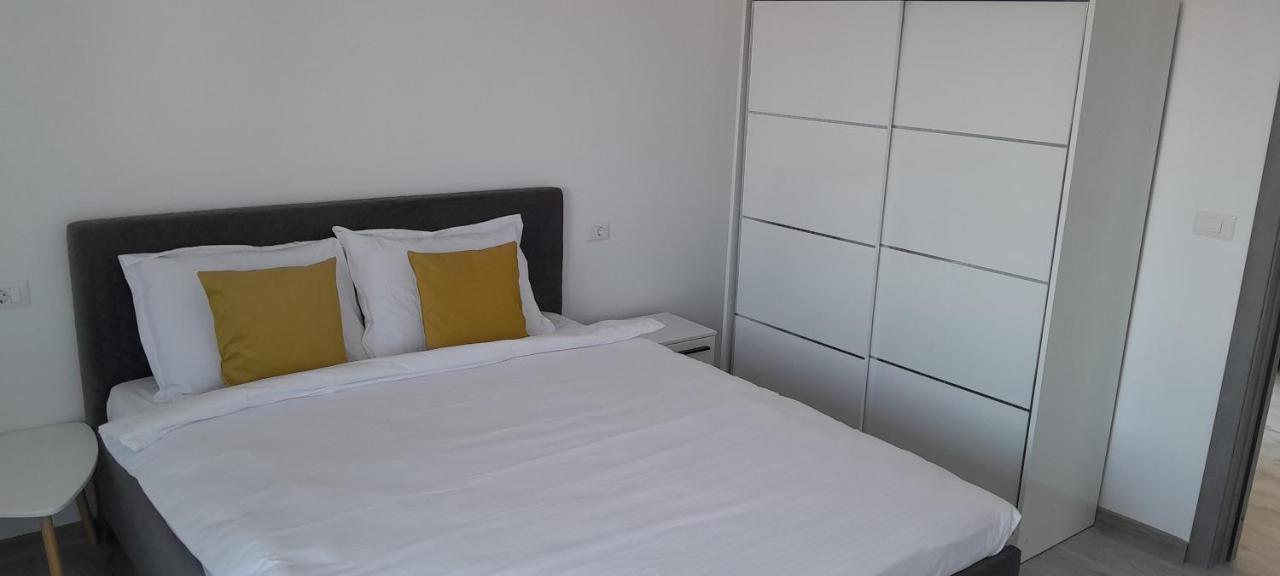 Apartament 3 Camere, Targu Neamt Et4 Eksteriør bilde
